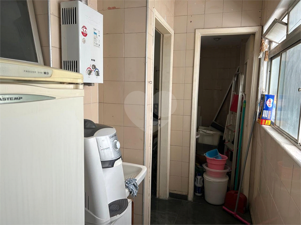 APARTAMENTO em MORUMBI