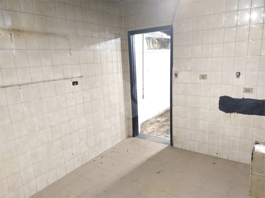 COMERCIAL E RESIDENCIAL - LAUZANE PAULISTA