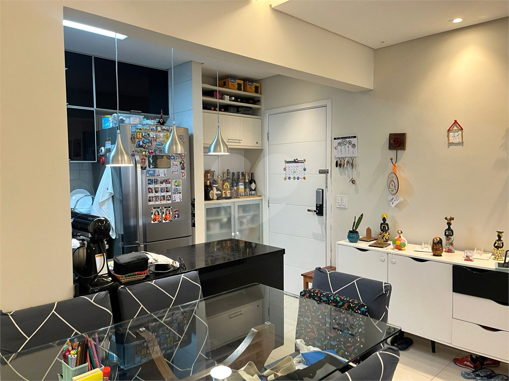 APARTAMENTO em VILA ROMANA
