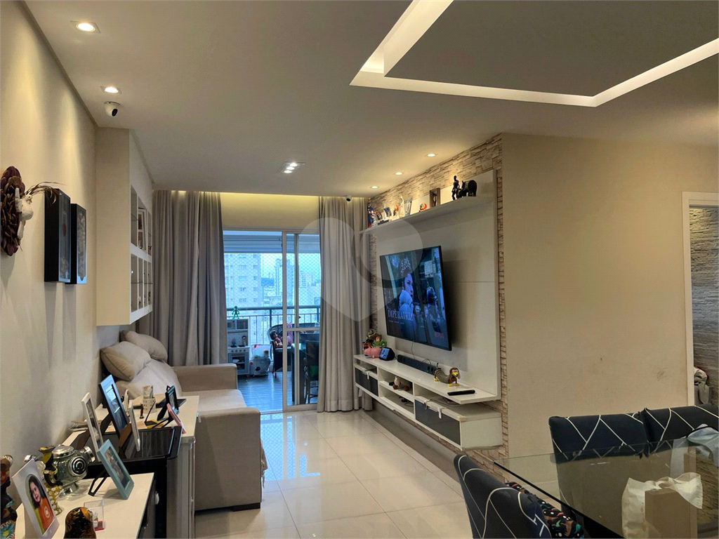 APARTAMENTO em VILA ROMANA