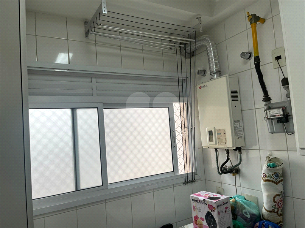 APARTAMENTO em VILA ROMANA