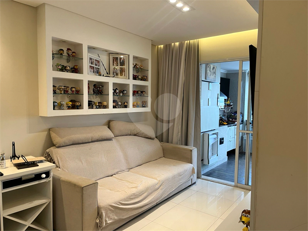 APARTAMENTO em VILA ROMANA