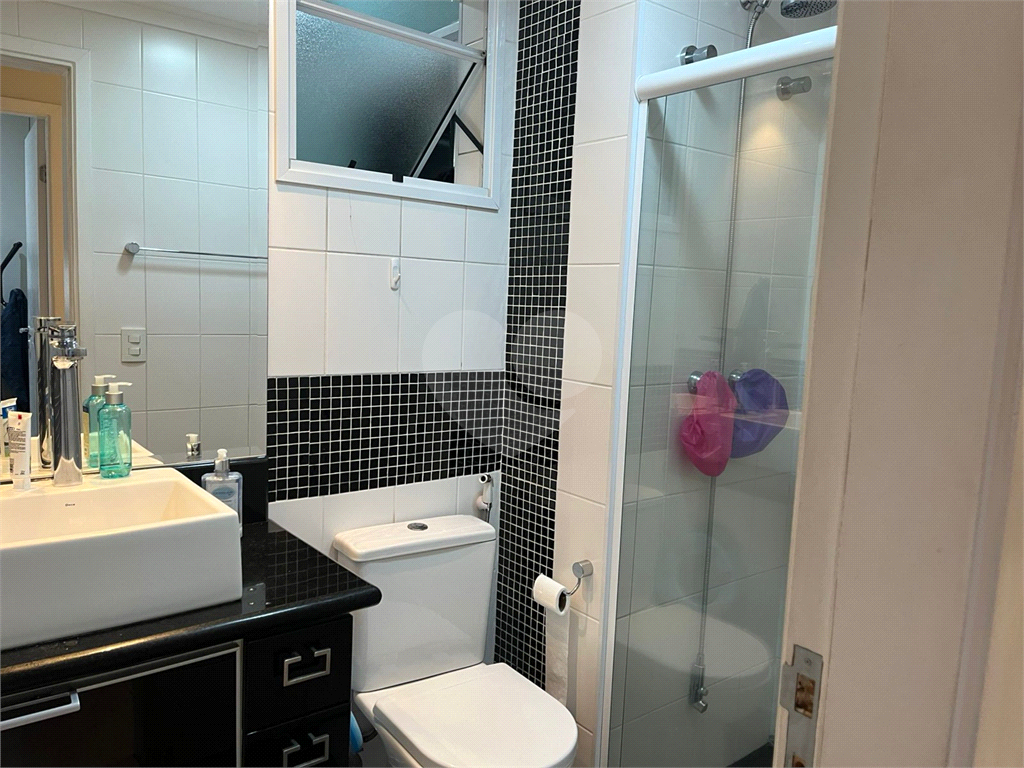 APARTAMENTO em VILA ROMANA