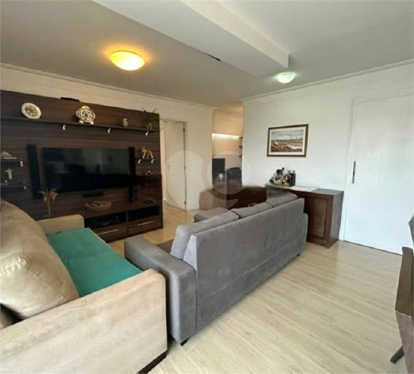 APARTAMENTO em BARRA FUNDA