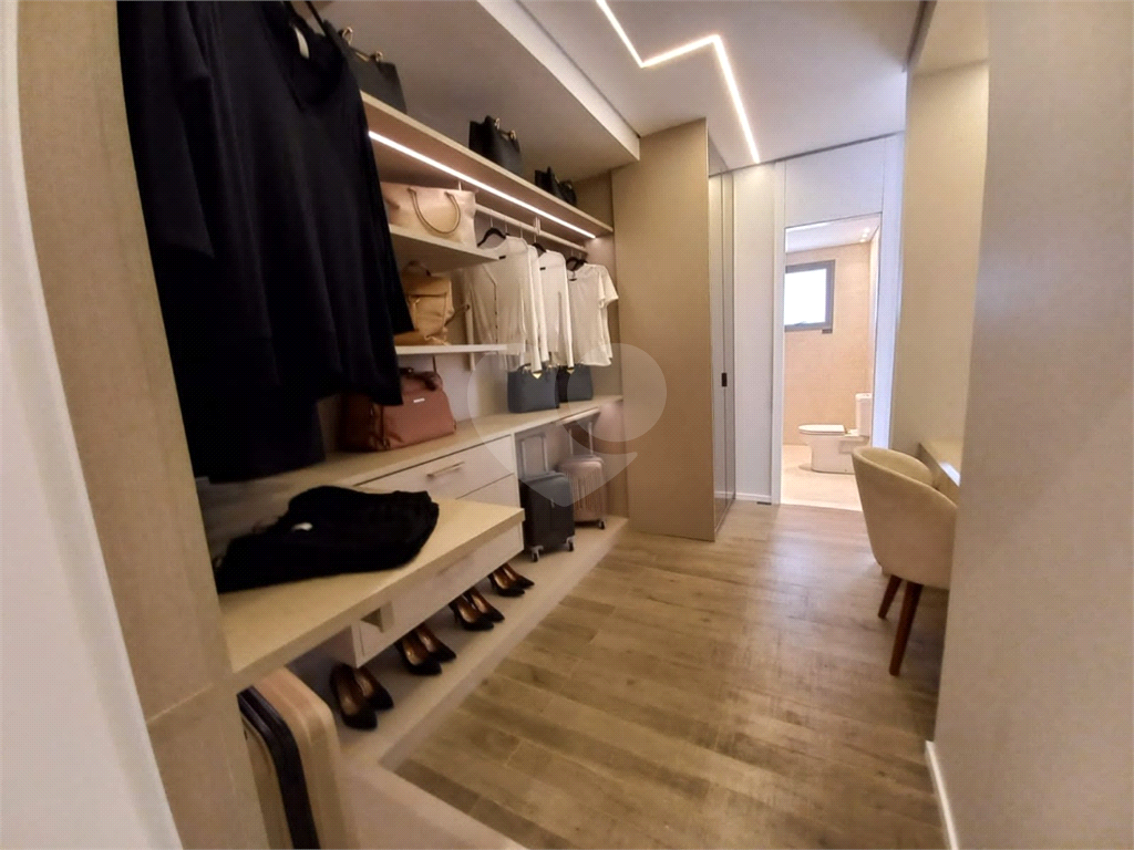 APARTAMENTO em BROOKLIN