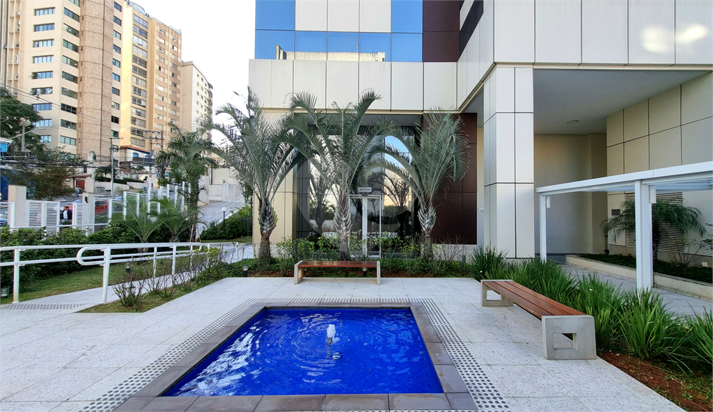 Sala comercial à venda com 50m² | 2 banheiros | 2 vagas individuais em Santana