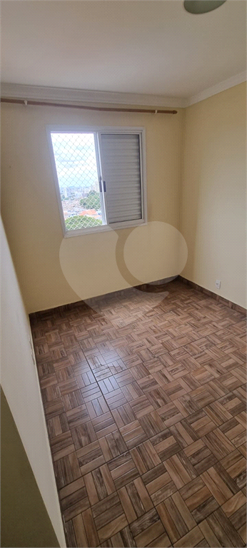 Apartamento com 2 dormitórios e uma vaga ao lado do Shopping Maia
