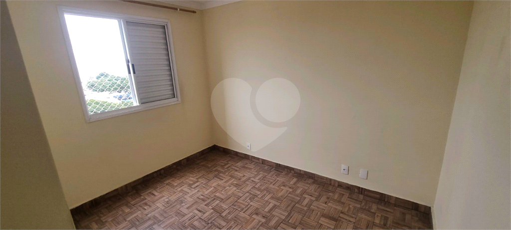 Apartamento com 2 dormitórios e uma vaga ao lado do Shopping Maia