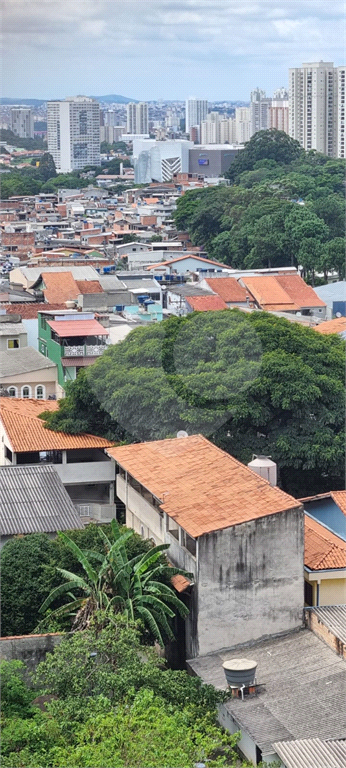 Apartamento com 2 dormitórios e uma vaga ao lado do Shopping Maia
