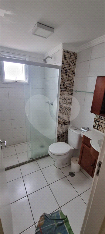 Apartamento com 2 dormitórios e uma vaga ao lado do Shopping Maia