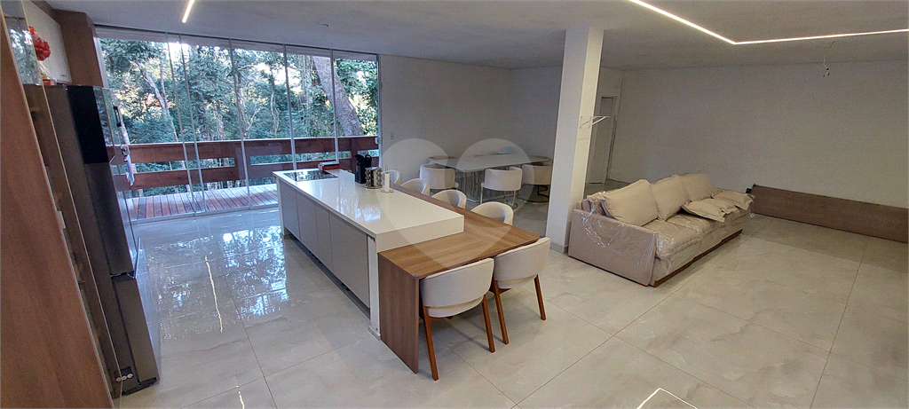 Casa de Condomínio à venda com 4 quartos, 200m² - Foto 6