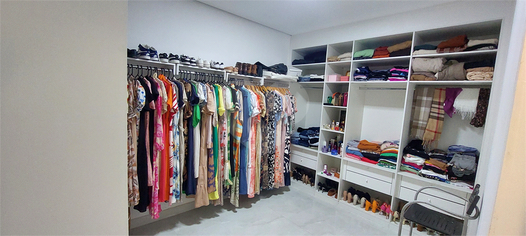 Casa de Condomínio à venda com 4 quartos, 200m² - Foto 24