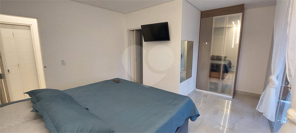 Casa de Condomínio à venda com 4 quartos, 200m² - Foto 22