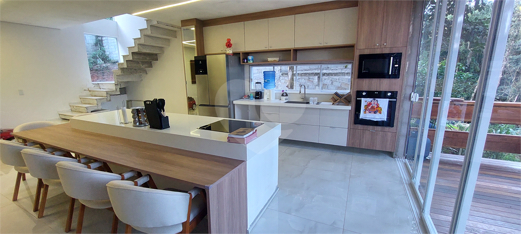 Casa de Condomínio à venda com 4 quartos, 200m² - Foto 8
