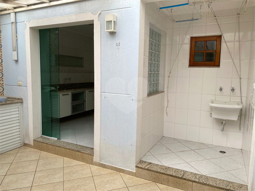 Sobrado 100 Metros 2 Dormitórios 2 Suítes 2 Vagas