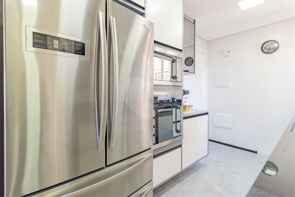 APARTAMENTO em VILA ANASTÁCIO