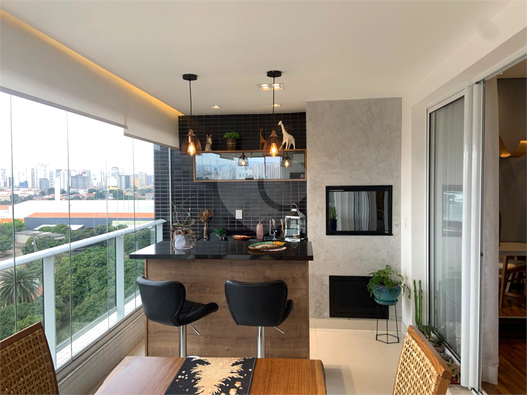 APARTAMENTO em VILA ANASTÁCIO