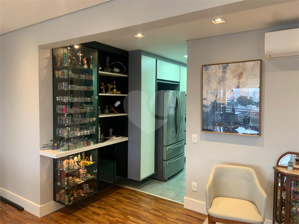 APARTAMENTO em VILA ANASTÁCIO