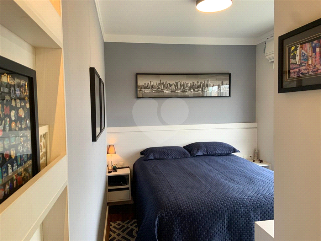 APARTAMENTO em VILA ANASTÁCIO