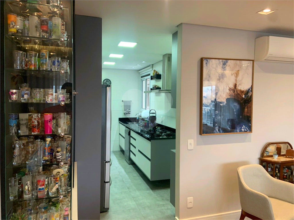 APARTAMENTO em VILA ANASTÁCIO