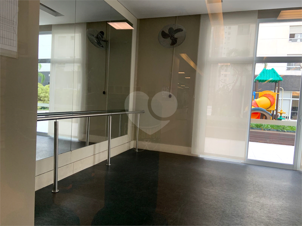 APARTAMENTO em VILA ANASTÁCIO