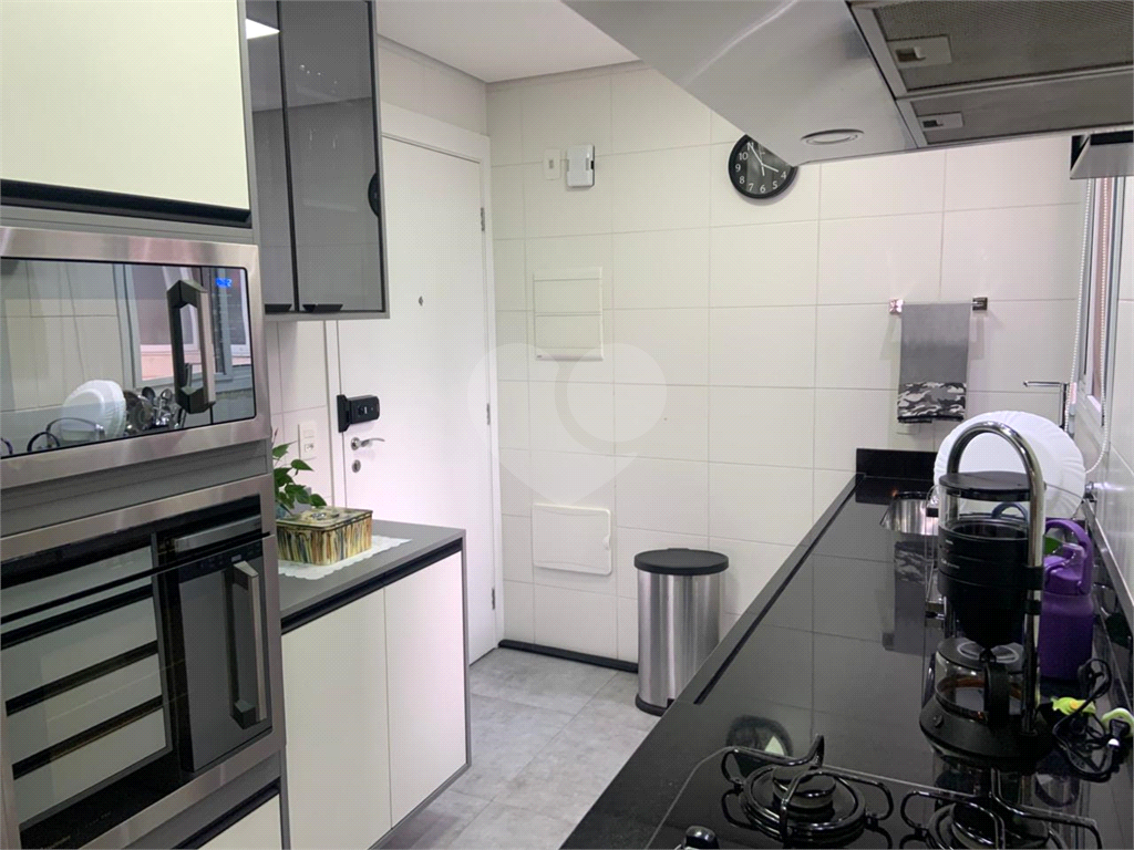 APARTAMENTO em VILA ANASTÁCIO