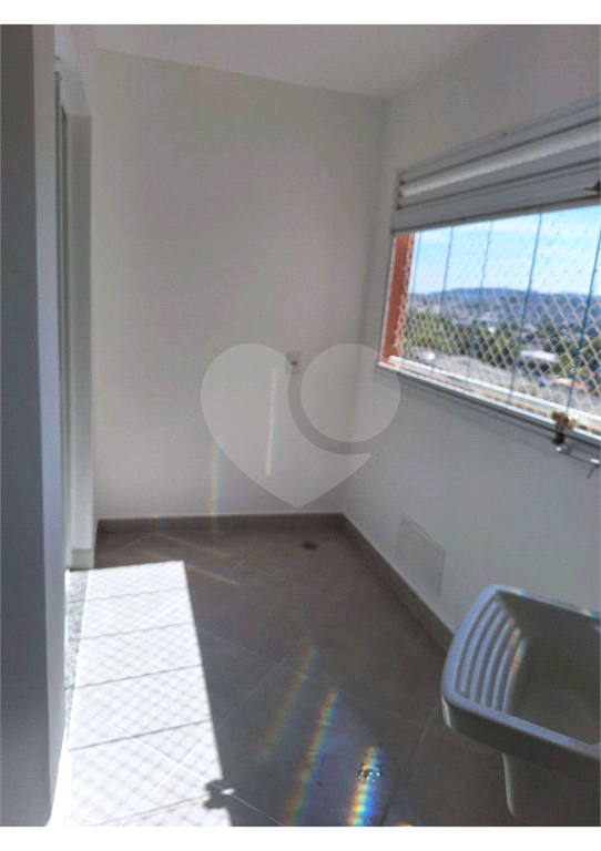 Apartamento reformado próximo ao Horto Florestal