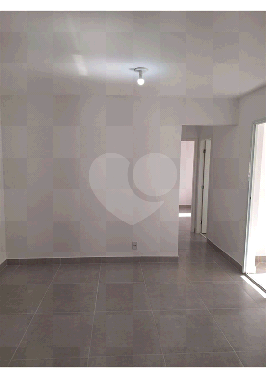 Apartamento reformado próximo ao Horto Florestal