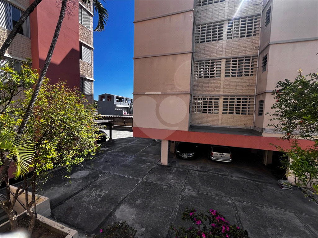 APARTAMENTO em CASA VERDE