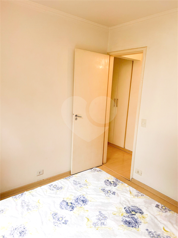APARTAMENTO em CASA VERDE