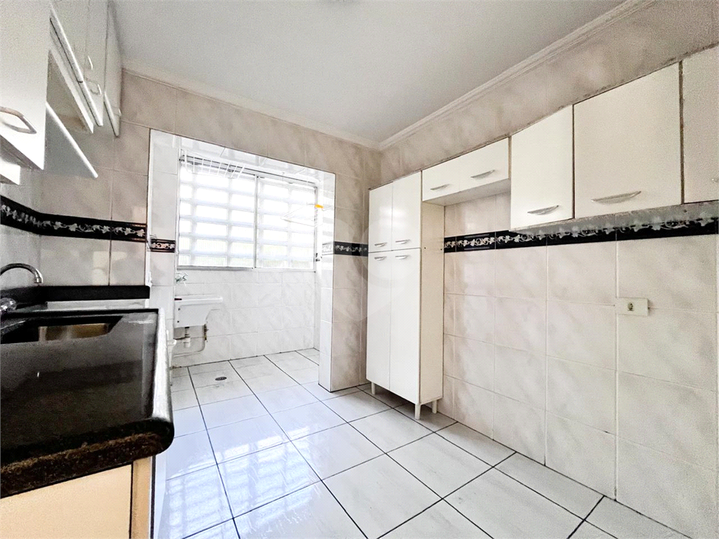 APARTAMENTO em CASA VERDE