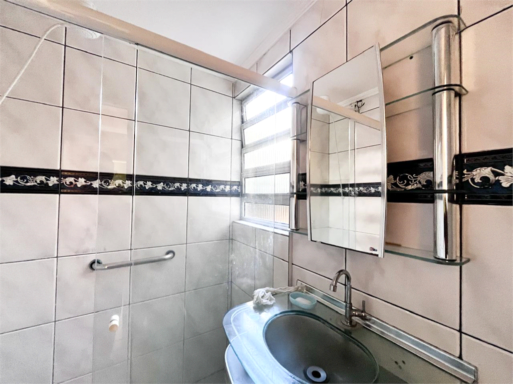 APARTAMENTO em CASA VERDE