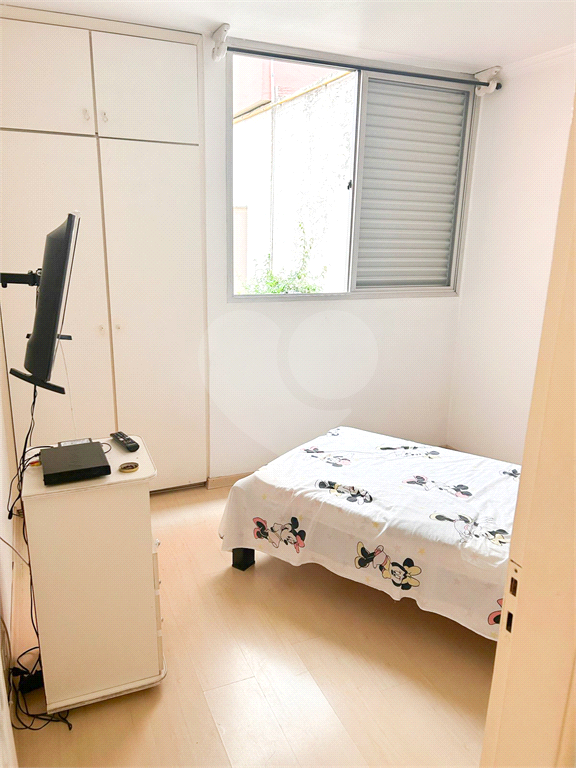 APARTAMENTO em CASA VERDE