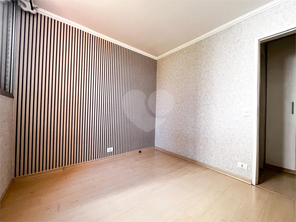 APARTAMENTO em CASA VERDE