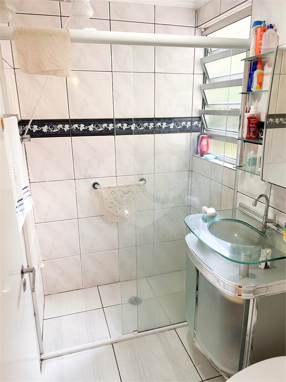 APARTAMENTO em CASA VERDE
