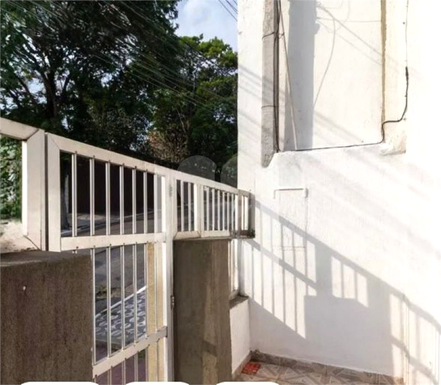 Sobrado à venda com 2 quartos, 100m² - Foto 2