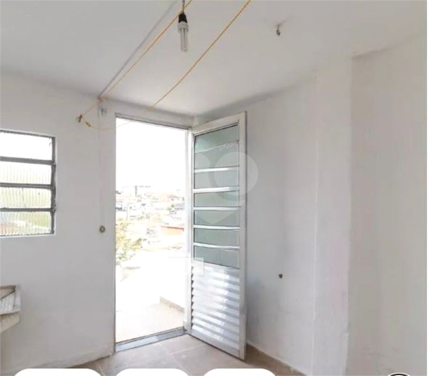 Sobrado à venda com 2 quartos, 100m² - Foto 11