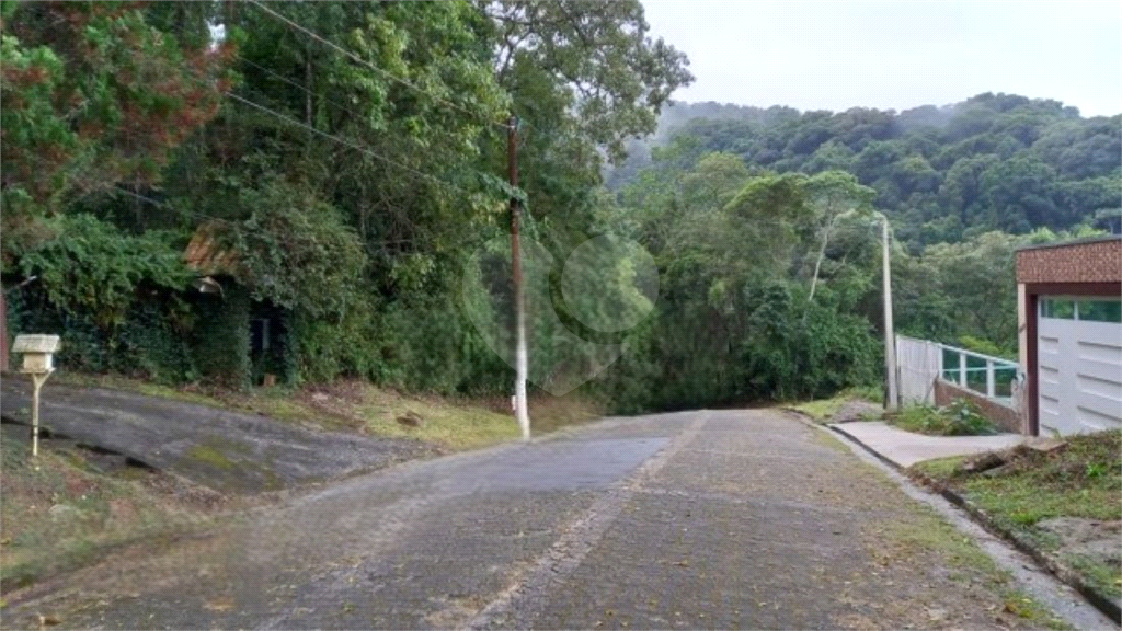 Terreno à venda| 810m²| em condomínio Parque Suiça| Caieiras| SP!