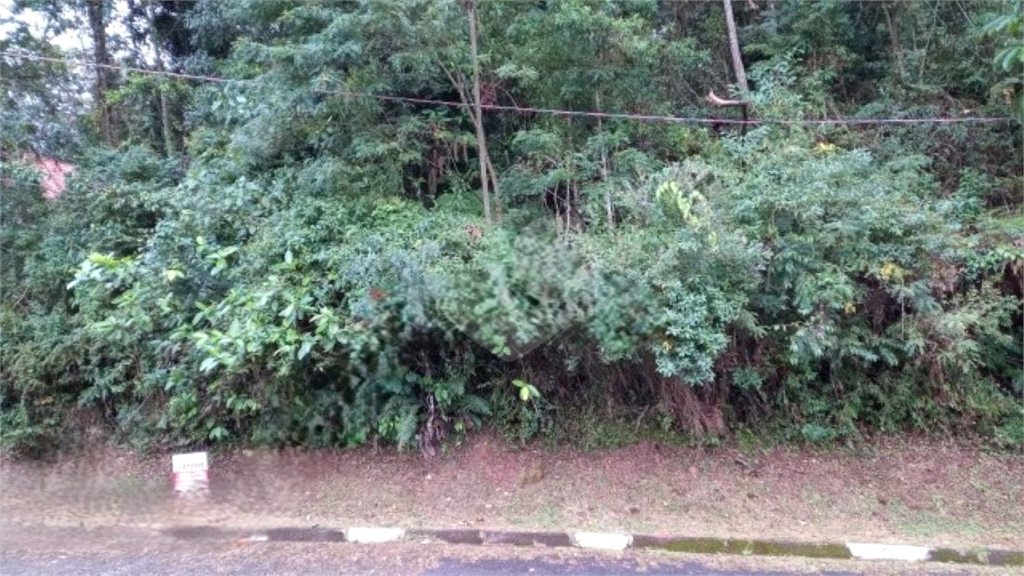 Terreno à venda| 810m²| em condomínio Parque Suiça| Caieiras| SP!