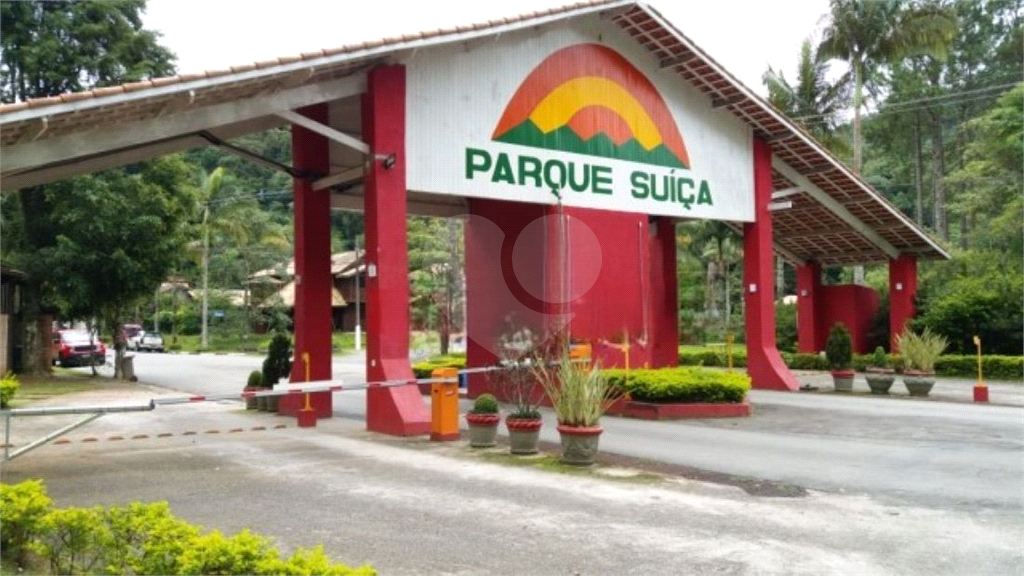 Terreno à venda| 810m²| em condomínio Parque Suiça| Caieiras| SP!