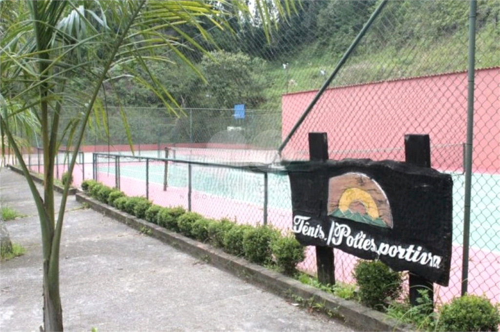 Terreno à venda| 810m²| em condomínio Parque Suiça| Caieiras| SP!