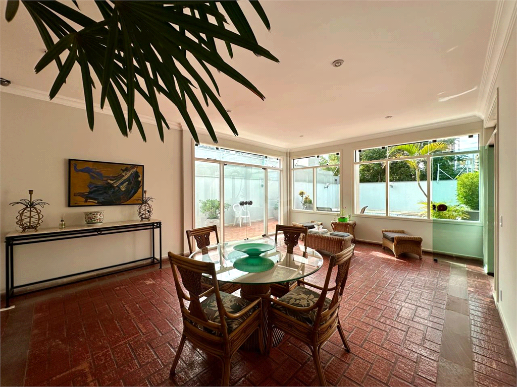 Apartamento 50 metros, 1 suite, sacada, todo planejado, completo - 1 vaga - CAMBUI -CAMPINAS - SP