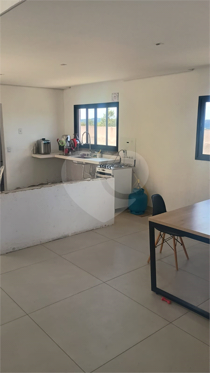 Casa de Condomínio à venda com 4 quartos, 260m² - Foto 1