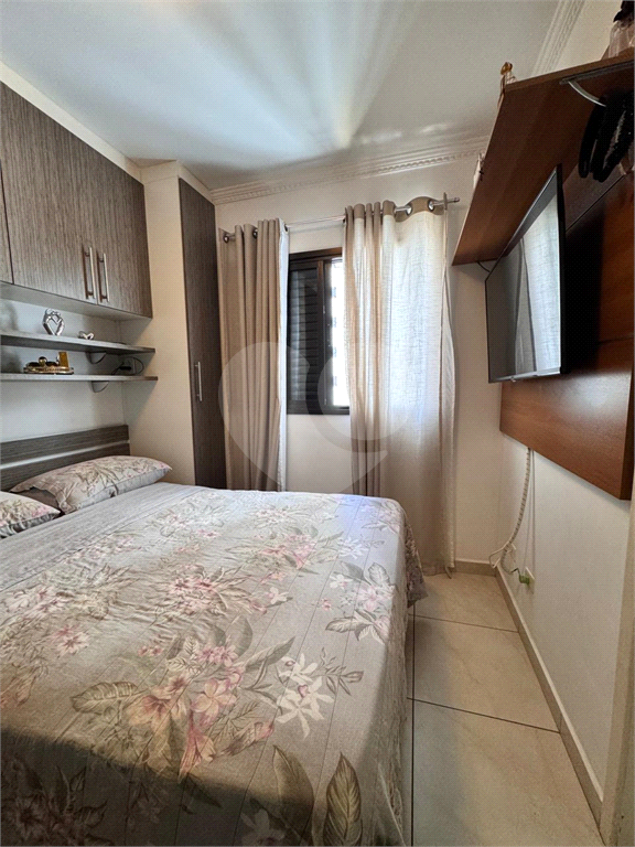APARTAMENTO em GOPOÚVA
