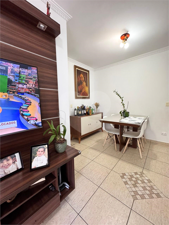 APARTAMENTO em GOPOÚVA