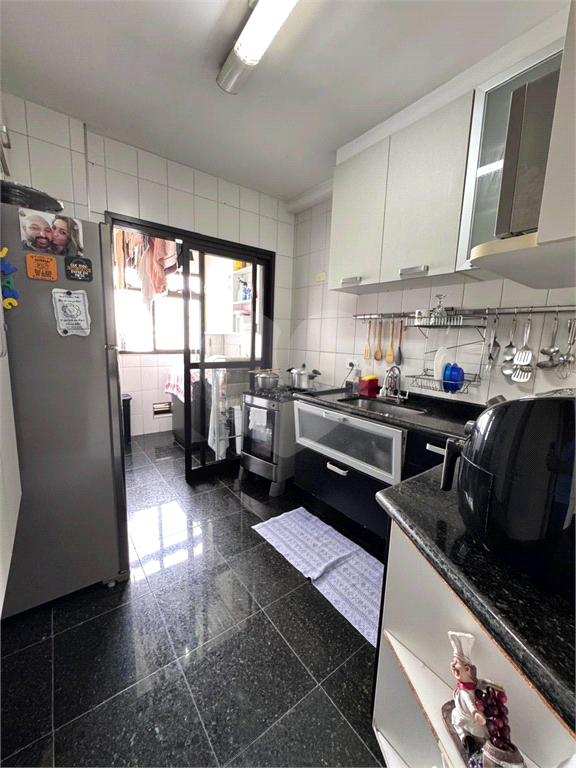 APARTAMENTO em GOPOÚVA