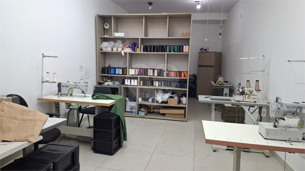 PRÉDIO INTEIRO em LAPA