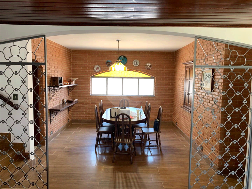 Casa na Serra da Cantareira em condomínio com três dormitórios / piscina / espaço gourmet - Porteira fechada !!!