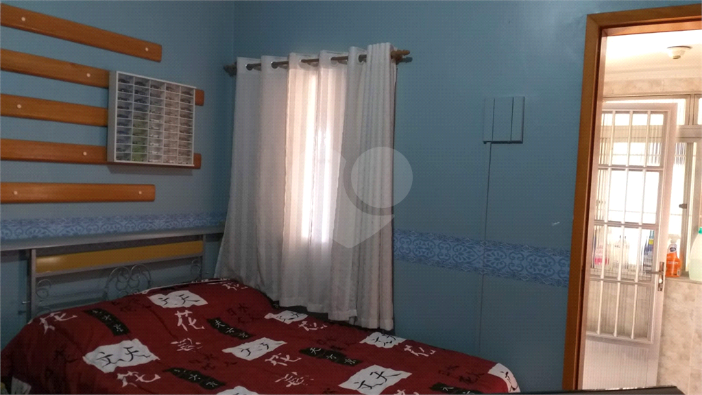 Casa à venda| 250m²| 2 dormitórios (1 suíte)| 2 vagas em Santo André| SP!