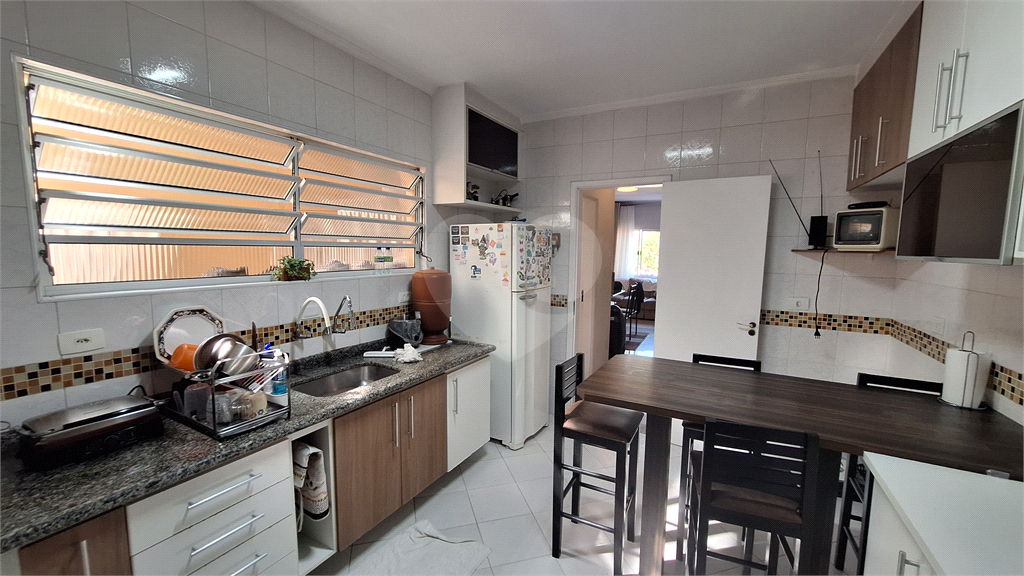 Casa em condomínio fechado na Vila Maria